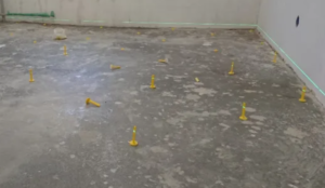 Как найти мелкую деталь на полу: Полное руководство